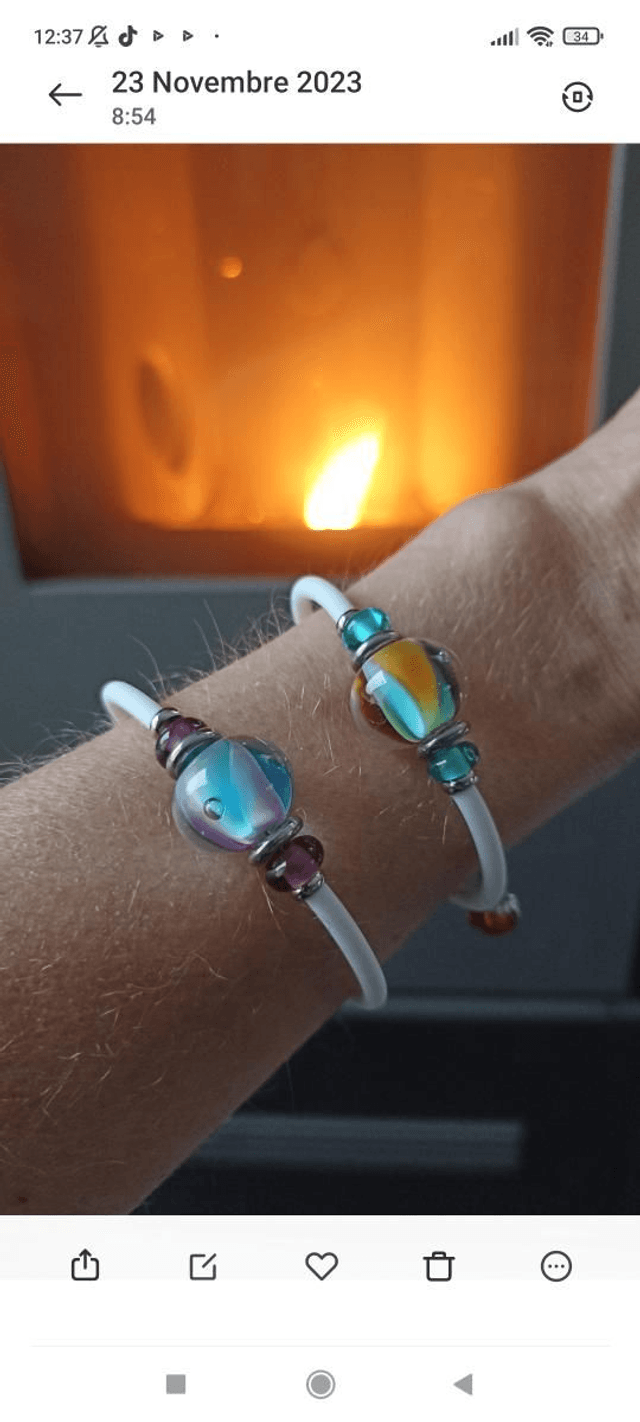 Bracelet turquoise en verre