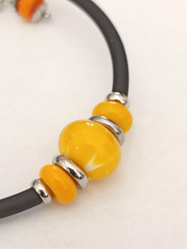 Bracelet en verre jaune 