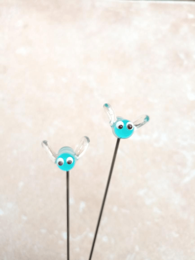 Abeille en verre turquoise vert 