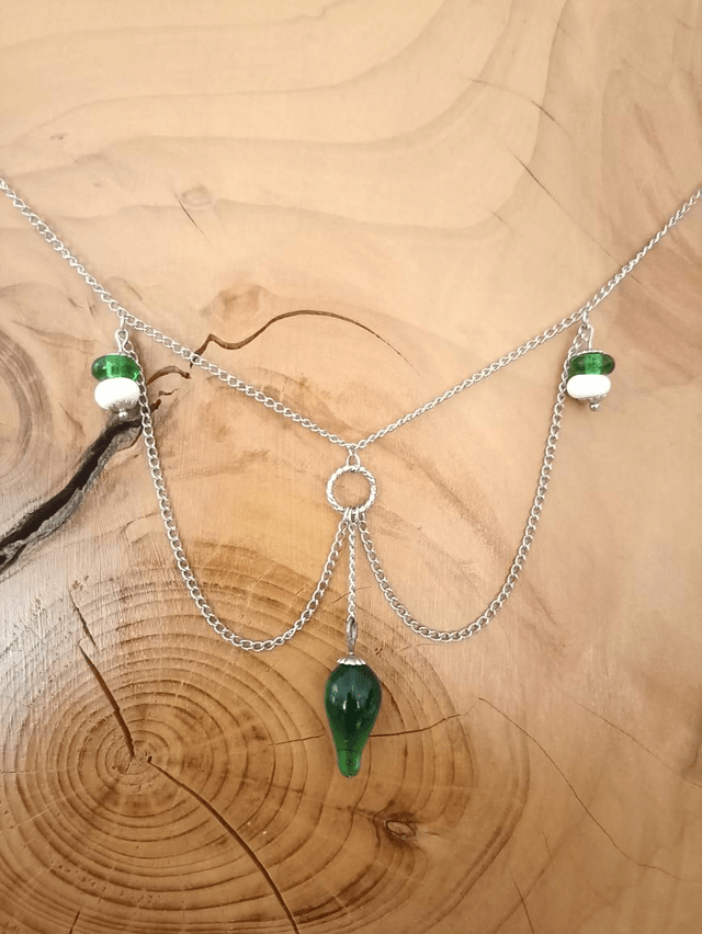 Collier en verre filé 
