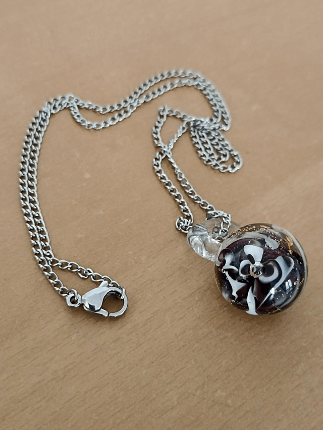 Collier perle de verre